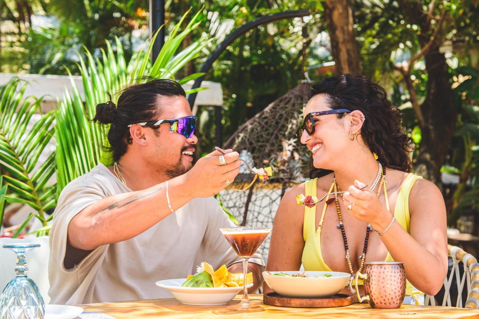 Ocho Artisan Bungalows (Adults Only) تاماريندو المظهر الخارجي الصورة