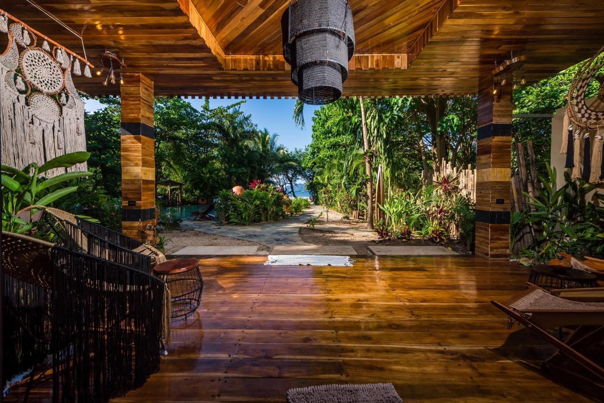 Ocho Artisan Bungalows (Adults Only) تاماريندو المظهر الخارجي الصورة